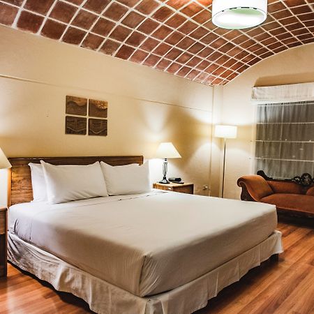 Bth Hotel Arequipa Lake Characato Exterior foto