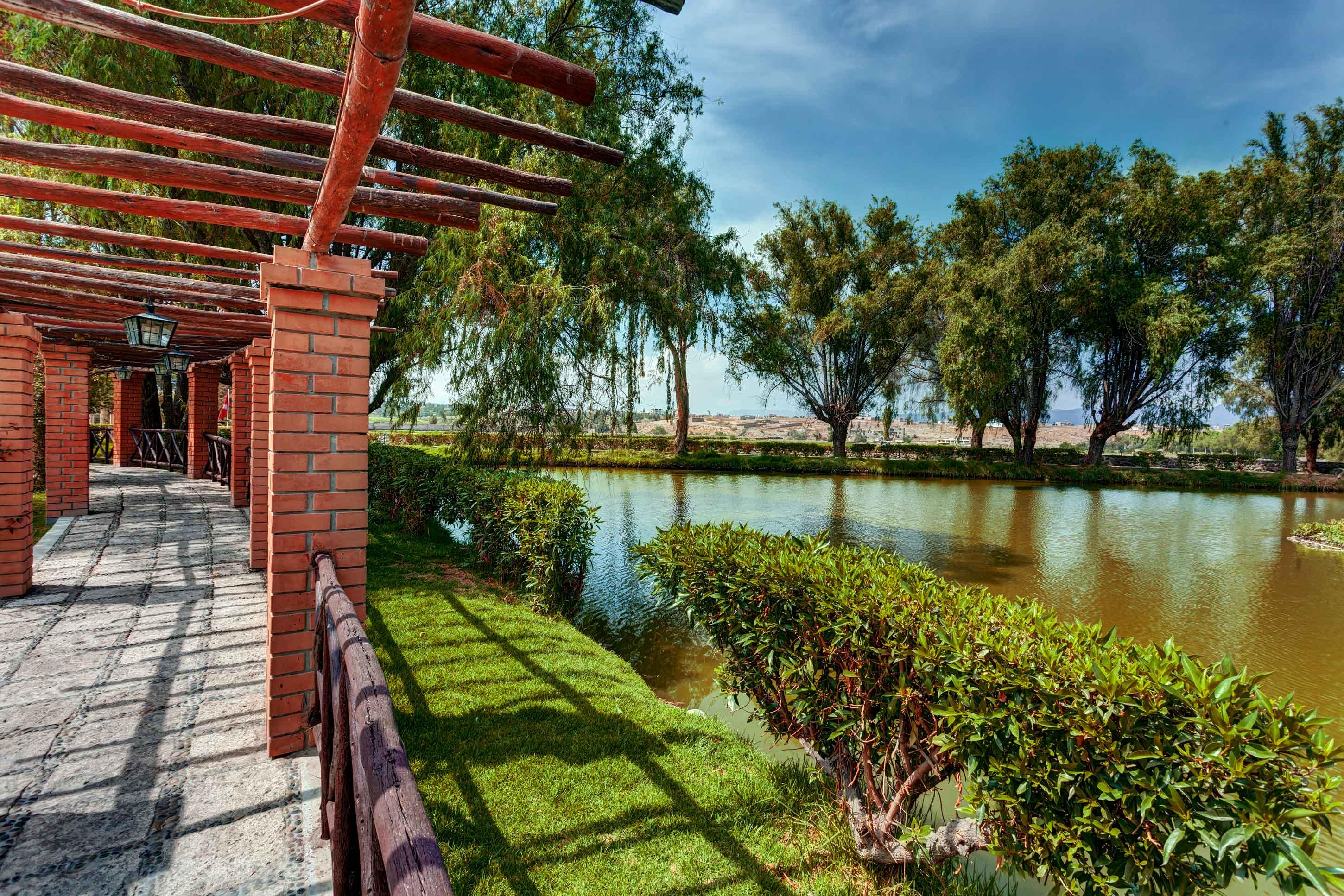 Bth Hotel Arequipa Lake Characato Exterior foto