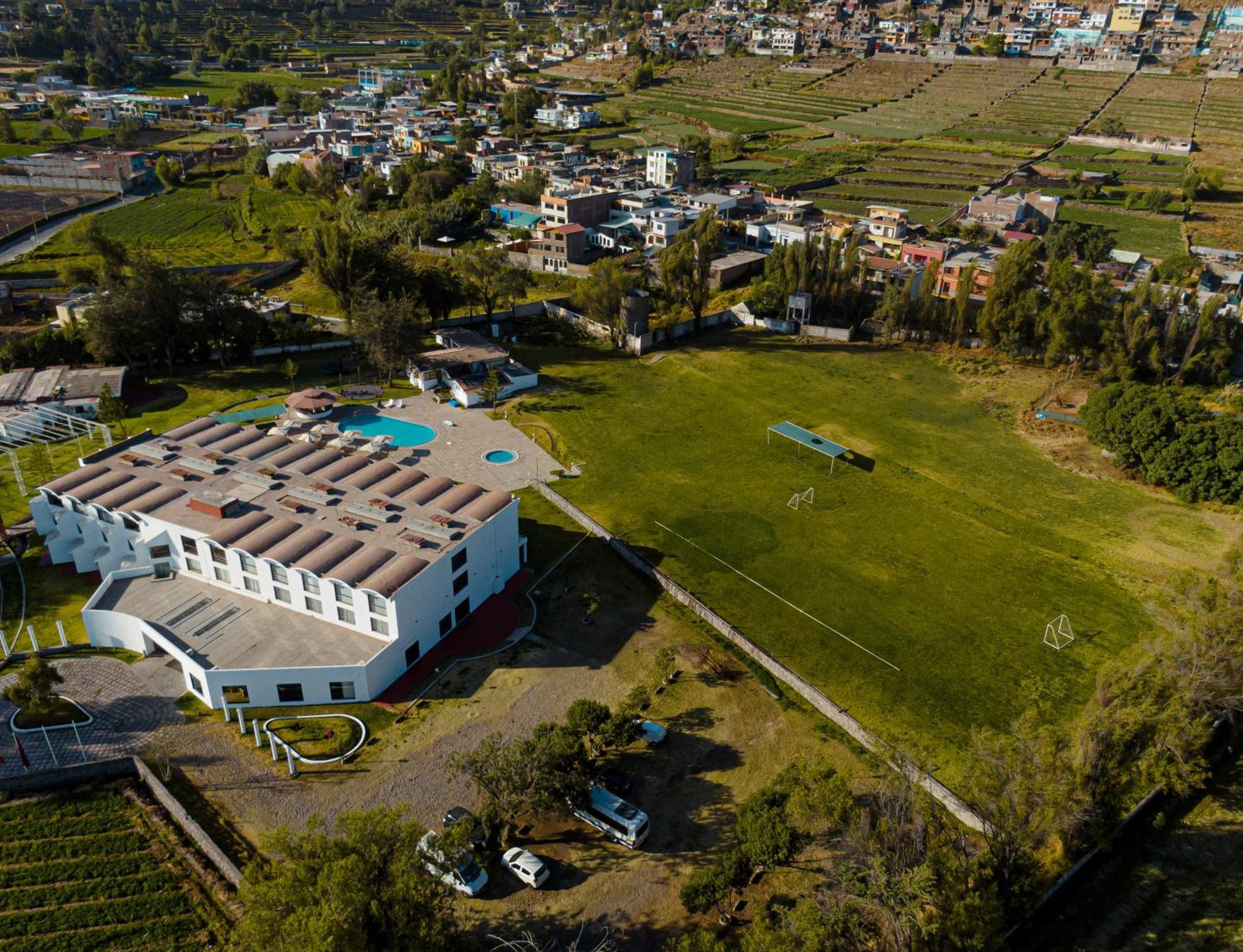 Bth Hotel Arequipa Lake Characato Exterior foto